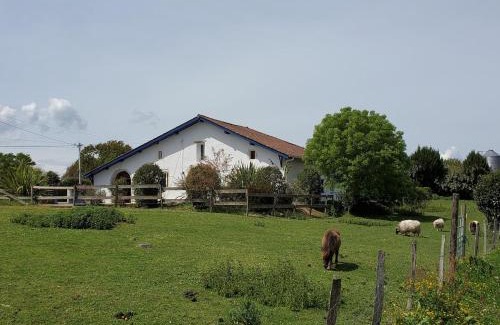 Saint-Lon-les-Mines House | Family home with pool