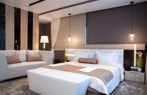 Shumen Hotel | Family Hotel Business Club