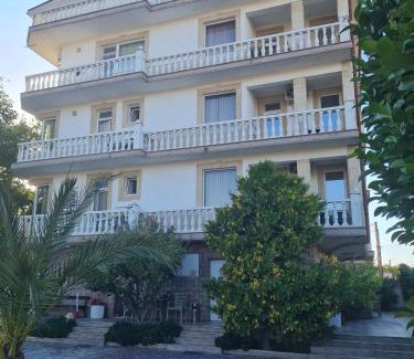 Kharmanli Hotel | Family Hotel Zhelkovi - Olympia