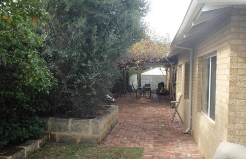 Cottesloe House | Family house available