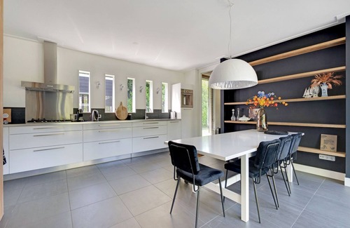 Grou House | Family House in Grou near Water Sports