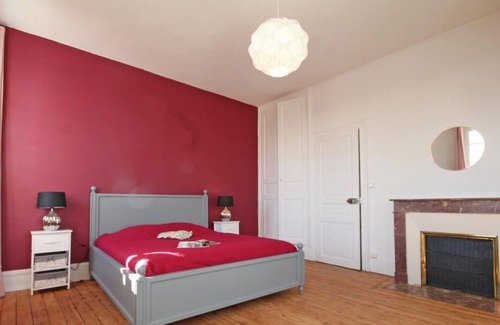 Saint-Sulpice-sur-Risle House | family house rented overnight, weekend or week.