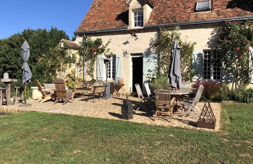 Ige House | Family house with 7 bedrooms Tennis/pool near the golf bellême