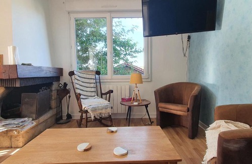 Trevou-Treguignec House | family house with garden near the sea
