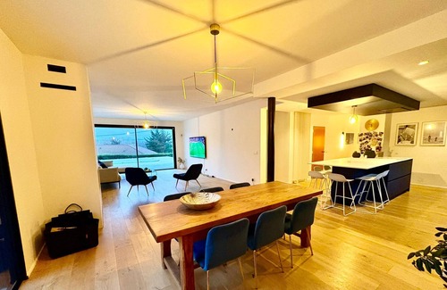 Eybens House | Family house with pool