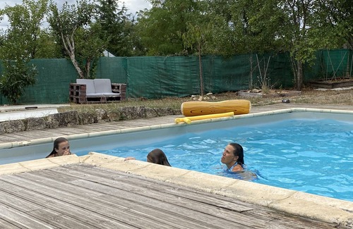 Messe House | Family house with private pool