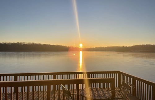 Bloomingdale House | Family + Lake + Pickle = MEMORIES