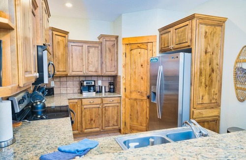 Driggs Condo | Family Mountain Condo Near Grand Targhee, Yellowstone, Tetons