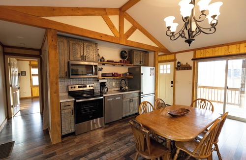 Cool Ridge Cabin | Family Mountain Getaway, Stay in the New River Gorge Area, Near Glade Creek Farm