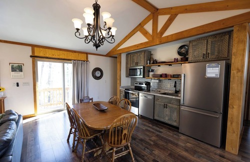 Cool Ridge Cabin | Family Mountain Getaway, Stay in the New River Gorge Area, Near Glade Creek Farm