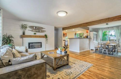 Skyway House | Family Oasis Offices Home Gym Fenced Yard