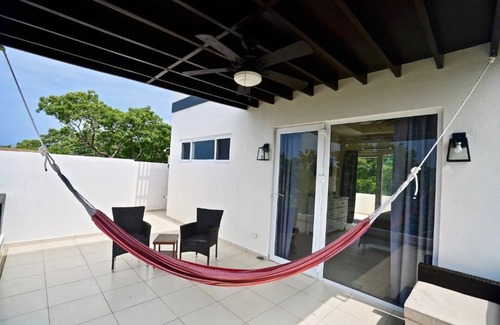 Antoneys Cay House | Family Paradise w/pool, Beach