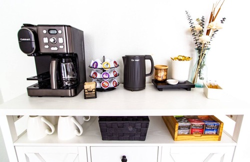 Olive Branch House | Family & Pet Friendly Hideaway | Game Loft + Private Yard