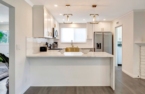 West Hills House | Family&Pet-friendly home w/huge backyard & Pool!