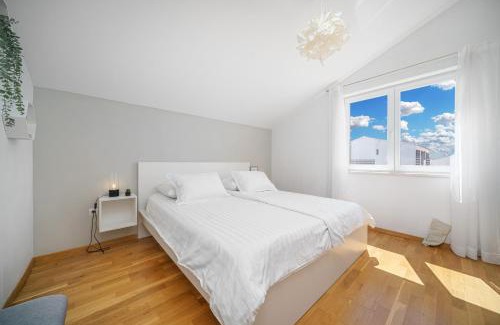 Vodice Apartment | Family Petrov Apartments