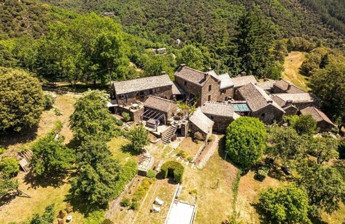 Ventalon-en-Cevennes House | Family Room, "La Ribambelle" – Spa and Pool Access