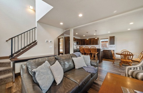 Dover Bay House | Family Rental | Pet Friendly | Dover Bay