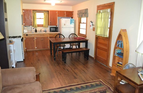 Maple City House | Family resort cottage 3 on Big Glen Lake-Rent 1 or 5 -Dock,m Kayaks, Rowboat