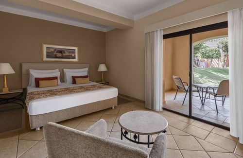 Makadi Bay House | Family-Retreat Room with Outdoor Pool | Steps from Private Beach in Makadi