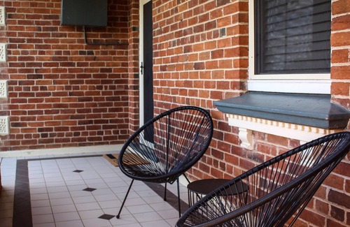 East Tamworth House | Family Retreat East Tamworth