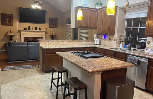 Kingwood House | Family Retreat in Houston, Pool & Spa Sleeps 15 Oasis, Relax & Reconnect Style