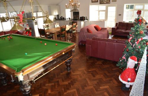 Caergwrle House | Family Retreat or Romantic Break