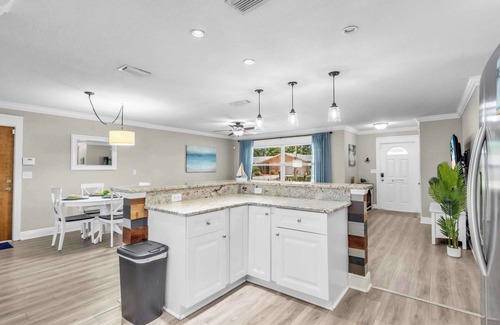 Bradenton House | Family Retreat with Pool Near Beach & IMG Academy