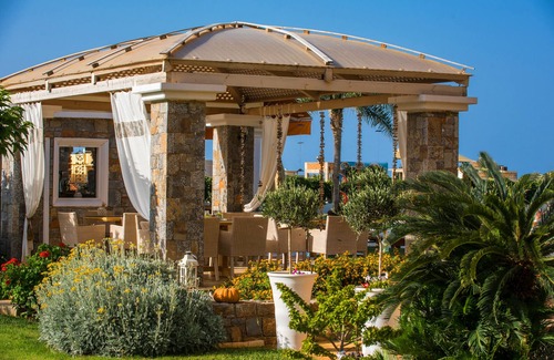 Malia House | Family Room (5 ατόμων),Socrates Hotel