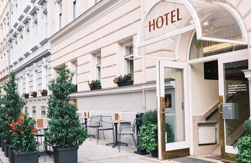 City Centre Salzburg House | Family room, with breakfast, non ref - Altstadthotel Wolf-Dietrich
