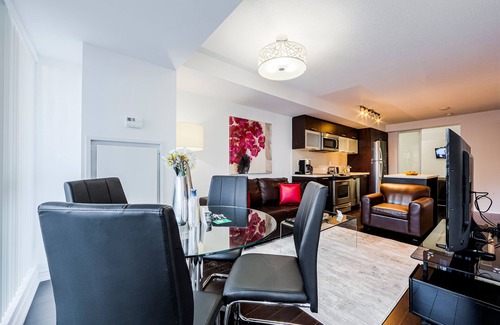 Church and Wellesley Condo | Family Size 2 Bedroom 2 Bathroom Suite w. 3 TVs and Balcony