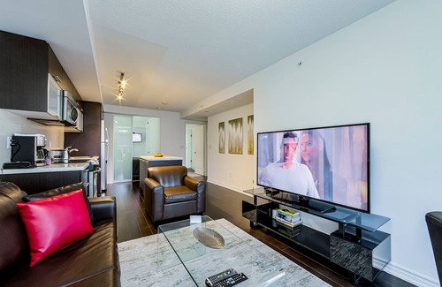 Church and Wellesley Condo | Family Size 2 Bedroom 2 Bathroom Suite w. 3 TVs and Balcony