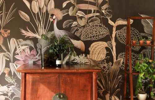 Sea Point Apartment | Family-Sized Gem Near Beach