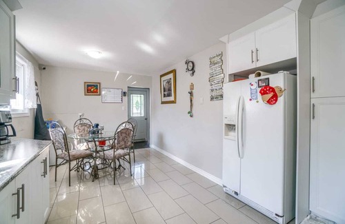 Brampton House | Family -sized house