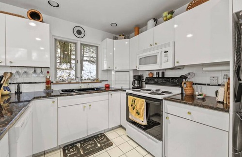 Egremont House | Family Ski House at Catamount !