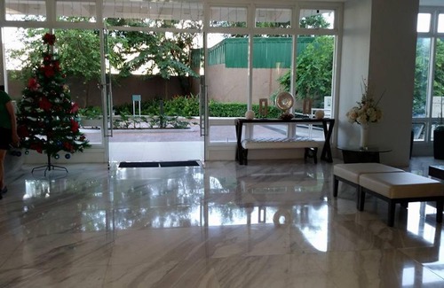 Muntinlupa Apartment | Family Staycation at Anuva Tower