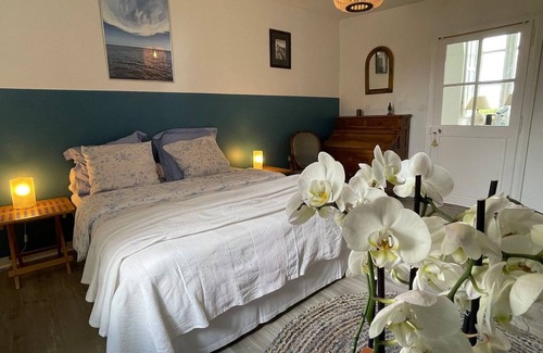 Paucourt Bed & Breakfast | Family Suite in Charming Forest House near Montargis