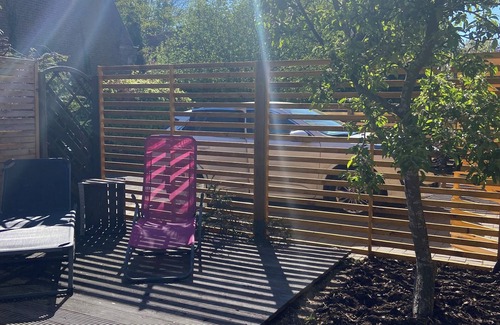 Hesel Apartment | Family time-out by the forest, barbecue&terrace, quiet&central