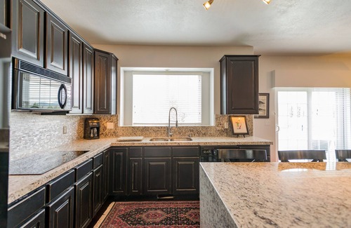 Heber House | Family Vacation Home 10 Minutes to the Deer Valley Gondola.