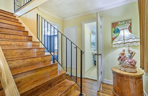 Gibbstown House | Family Vacation Rental 18 Mi to Philadelphia