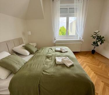 Dejvice Villa | Family Villa Hanspaulka
