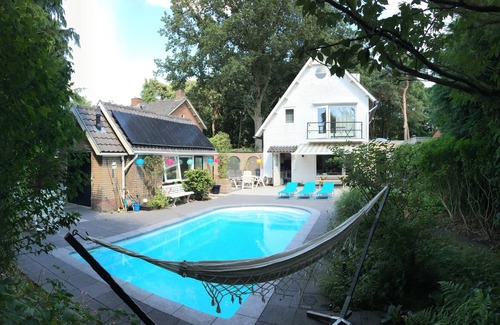 Den Dolder House | Family Villa with private pool for 2 to max 8 pers - also Long Term