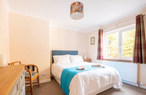 Whiteness Apartment | Family Woodland Lodge Sleeps 12