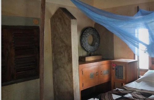 Busua Hotel | FANTAS FOLLY BEACH LODGE
