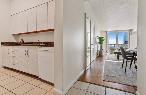 Brickell Condo | Fantastic 2/2 direct ocean view 1 free parking