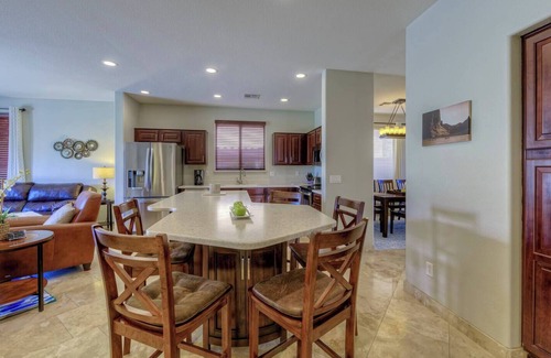 Coldwater Springs House | Fantastic 5 Bedroom home on Golf FREE heated Pool