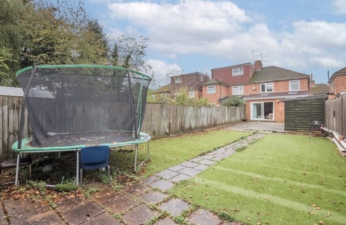 Cambridge House | Fantastic central 4-bed home *Free Parking*
