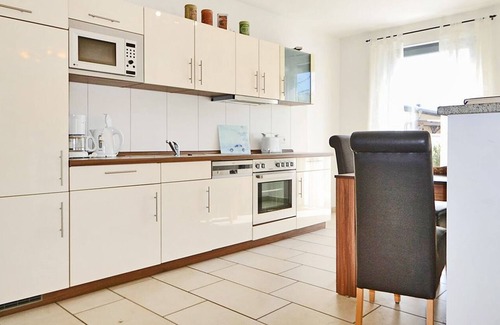 Zinnowitz Apartment | Fantastic, centrally located apartment with WLAN, parking space and terrace -