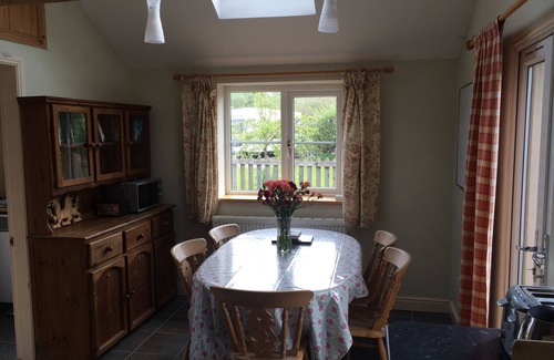 Llanarmon-yn-Ial Cottage | Fantastic Cottage in a Peaceful Rural Location