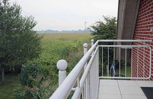 Nordholz Apartment | Fantastic vacation apartment directly on the dike
