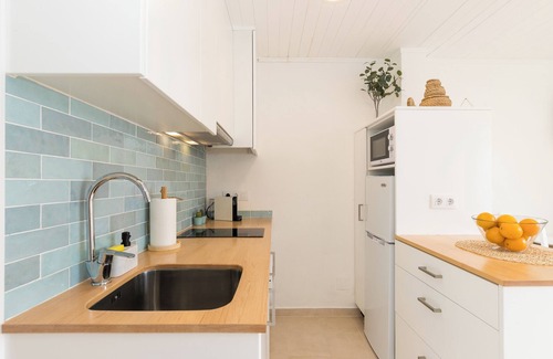 Cala'n Bosch Apartment | Fantastic Apartment with Pool, Balcony and Wi-Fi